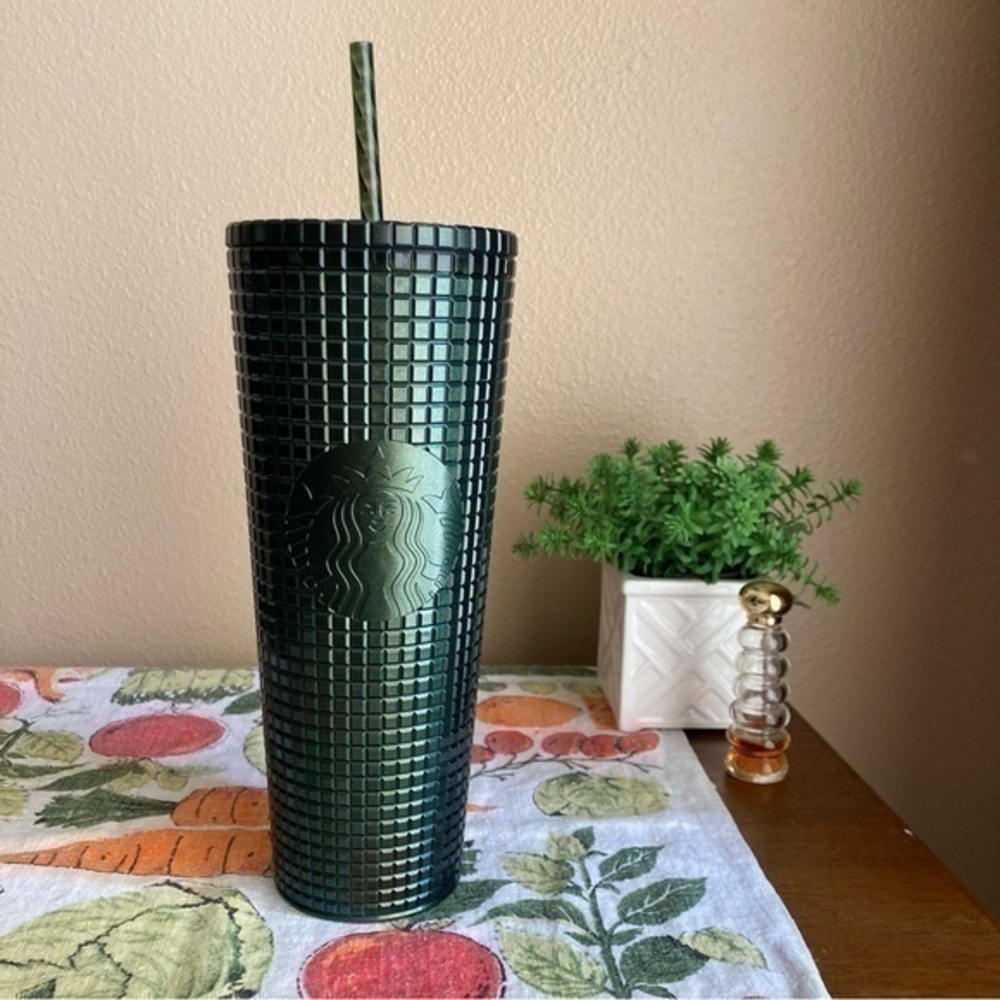 Starbucks Winter Holiday forest green stud tumbler with straw